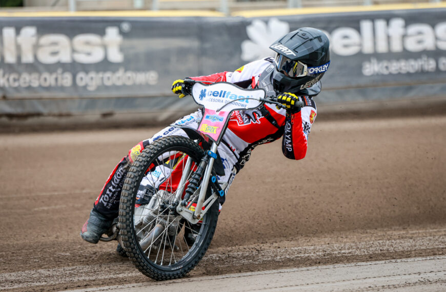 Podium Fabiana Brożyny w Pucharze GKSŻ 500R w Poznaniu